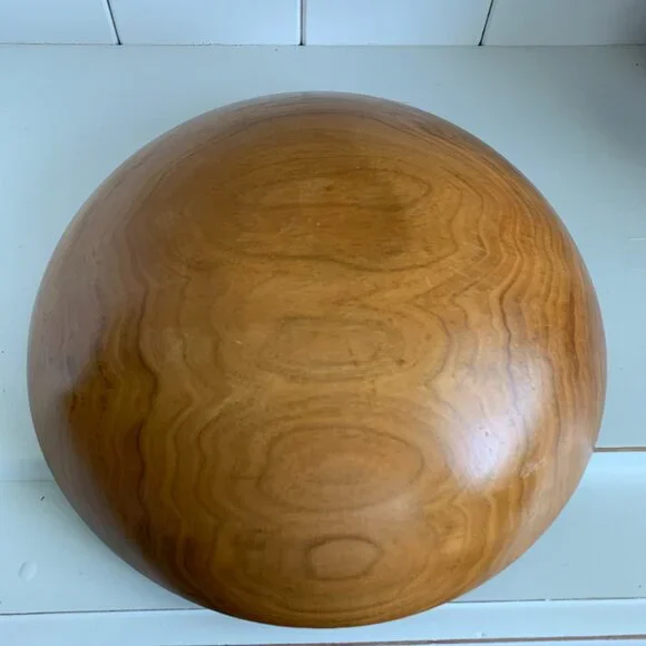 Vintage Wooden Salad/Fruit/Bread Bowl with Beautiful Unique Wood Grain Pattern - Picture 5 of 7